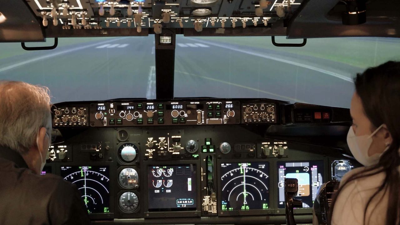 b737_cockpit3